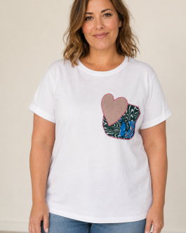 T-shirt blanc customisé wax & cœur en jean – Taille XL