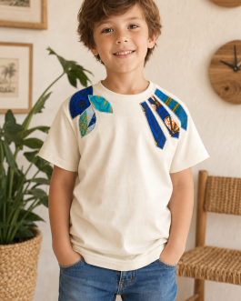 T-shirt écru customisé en wax – Taille 6 ans