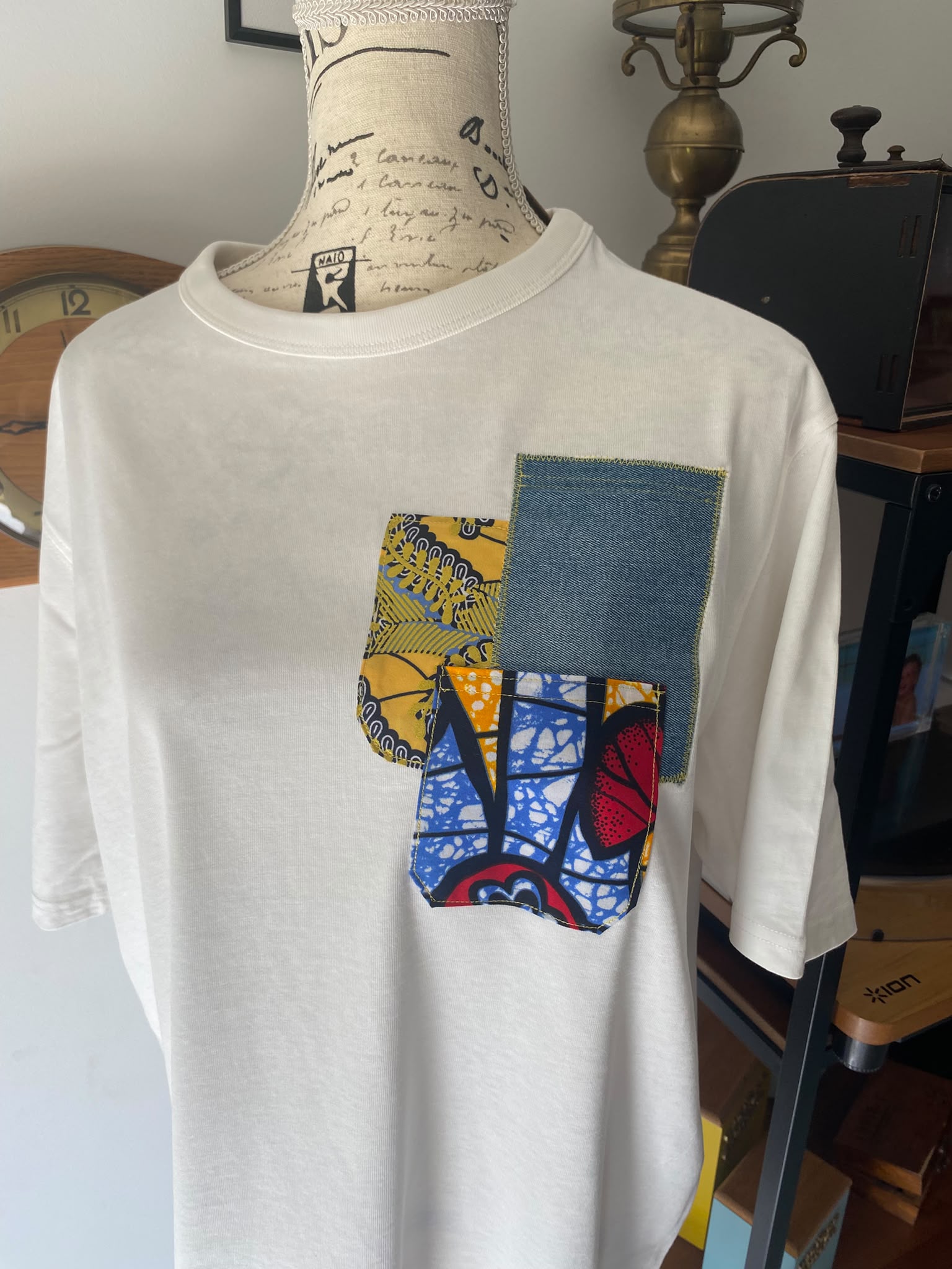 T-shirt blanc customisé wax & jean - Taille XL – Image 5