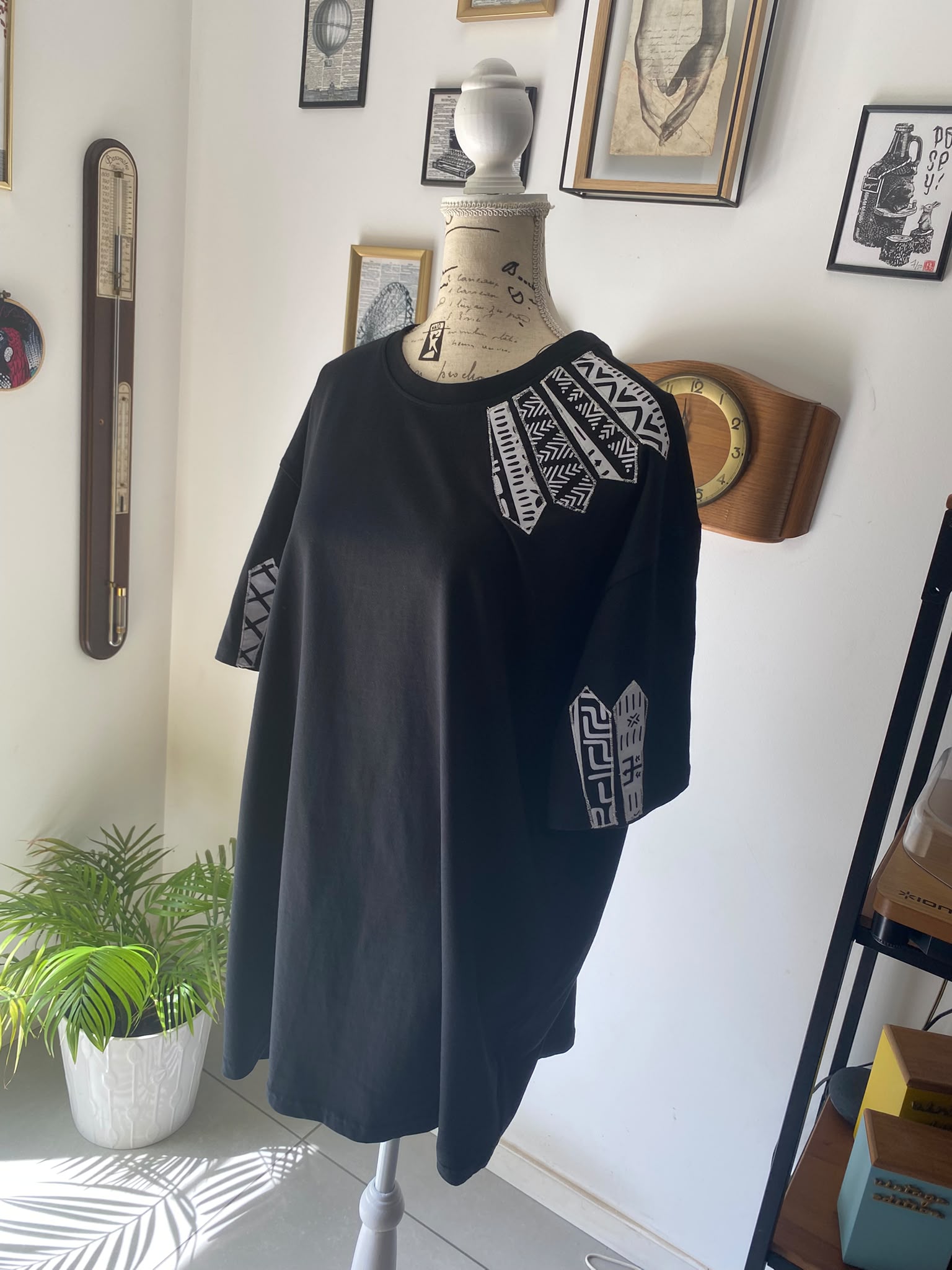 T-shirt noir oversize – Wax noir et blanc - Taille XXL – Image 4