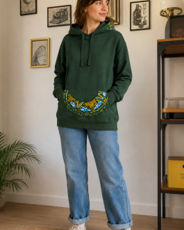 Sweat à capuche vert customisé en wax – taille M